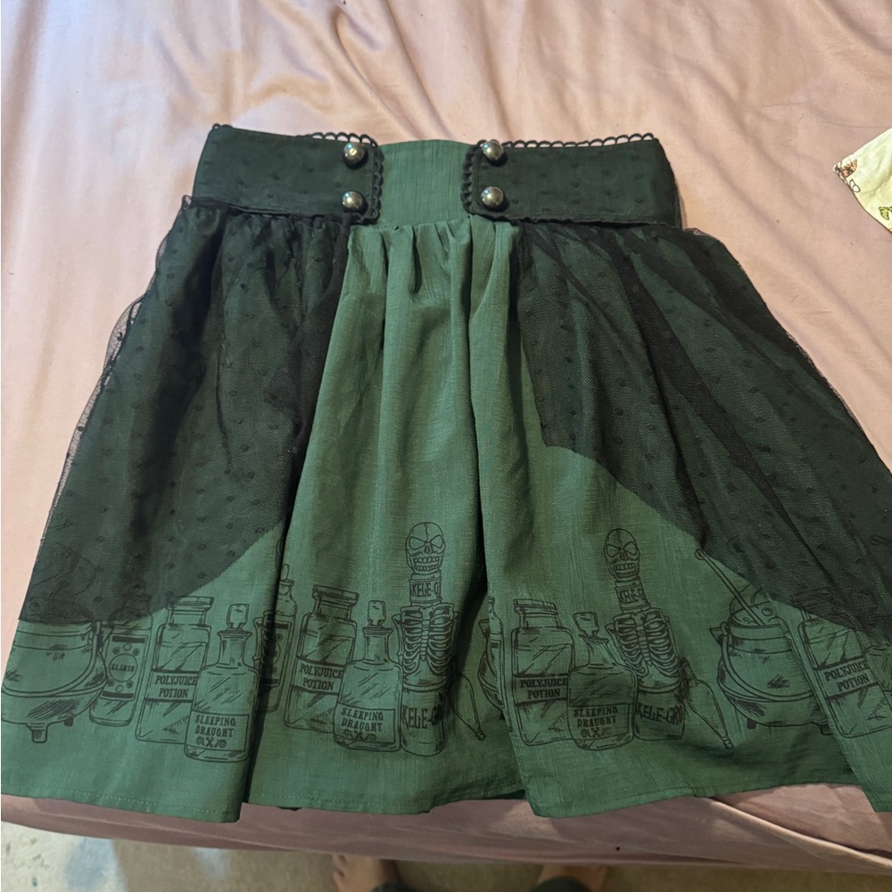 Harry Potter Potions green lace skirt